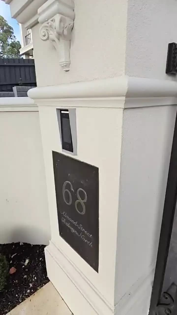 Access Control & Smart Locks